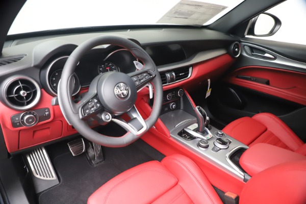 New 2020 Alfa Romeo Stelvio Ti Sport Q4 for sale $53,545 at Alfa Romeo of Westport in Westport CT 06880 13