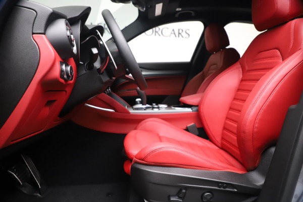 New 2020 Alfa Romeo Stelvio Ti Sport Q4 for sale $53,545 at Alfa Romeo of Westport in Westport CT 06880 14