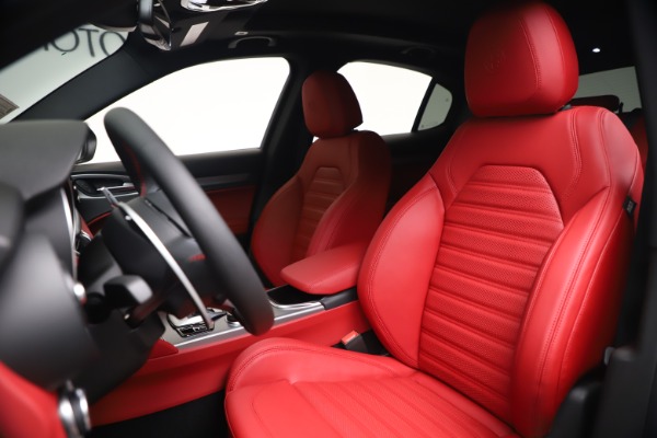 New 2020 Alfa Romeo Stelvio Ti Sport Q4 for sale $53,545 at Alfa Romeo of Westport in Westport CT 06880 15