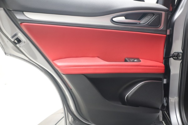 New 2020 Alfa Romeo Stelvio Ti Sport Q4 for sale $53,545 at Alfa Romeo of Westport in Westport CT 06880 21