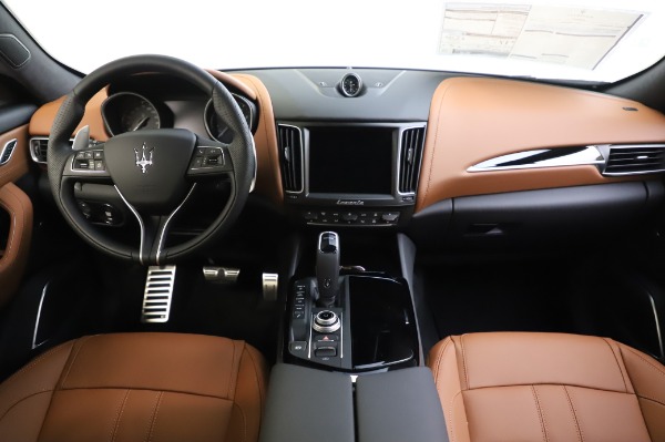 New 2020 Maserati Levante Q4 GranSport for sale $86,685 at Alfa Romeo of Westport in Westport CT 06880 16