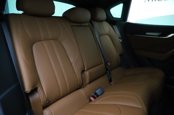 New 2020 Maserati Levante Q4 GranSport for sale $86,685 at Alfa Romeo of Westport in Westport CT 06880 26