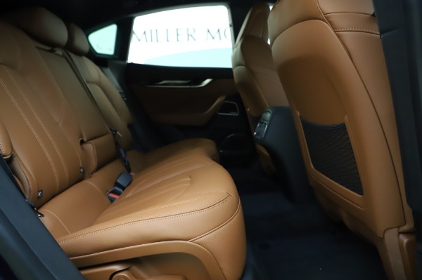 New 2020 Maserati Levante Q4 GranSport for sale $86,685 at Alfa Romeo of Westport in Westport CT 06880 27