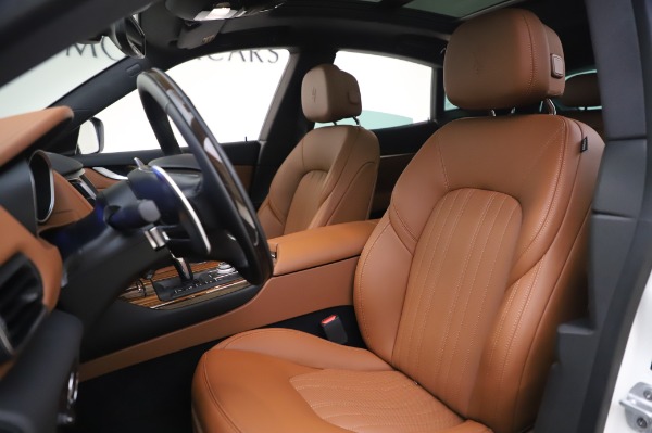 New 2020 Maserati Levante Q4 GranLusso for sale $87,449 at Alfa Romeo of Westport in Westport CT 06880 14