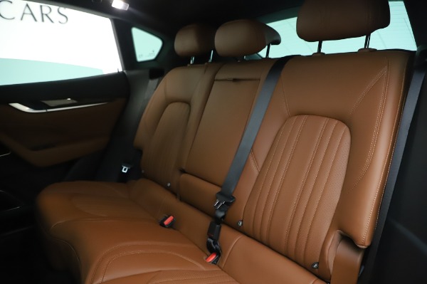 New 2020 Maserati Levante Q4 GranLusso for sale $87,449 at Alfa Romeo of Westport in Westport CT 06880 19