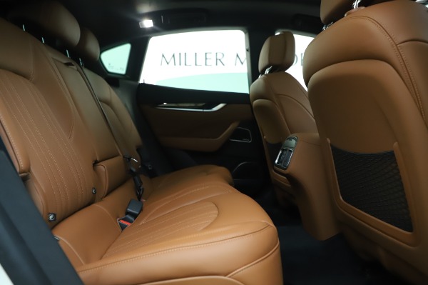 New 2020 Maserati Levante Q4 GranLusso for sale $87,449 at Alfa Romeo of Westport in Westport CT 06880 28