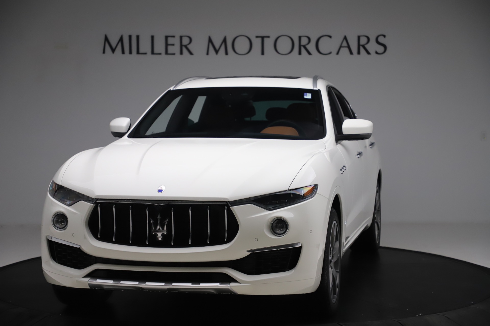 New 2020 Maserati Levante Q4 GranLusso for sale $87,449 at Alfa Romeo of Westport in Westport CT 06880 1