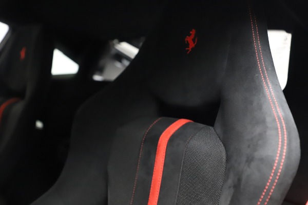 Used 2019 Ferrari 488 Pista for sale $447,900 at Alfa Romeo of Westport in Westport CT 06880 20