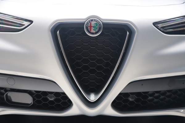 New 2020 Alfa Romeo Stelvio Q4 for sale $49,795 at Alfa Romeo of Westport in Westport CT 06880 13