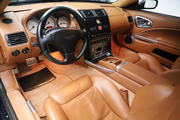 Used 2003 Aston Martin V12 Vanquish Coupe for sale $79,900 at Alfa Romeo of Westport in Westport CT 06880 13