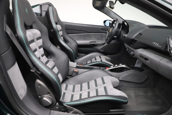 Used 2019 Ferrari 488 Spider Base for sale $329,900 at Alfa Romeo of Westport in Westport CT 06880 24