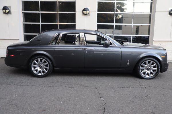 Used 2014 Rolls-Royce Phantom for sale Sold at Alfa Romeo of Westport in Westport CT 06880 11