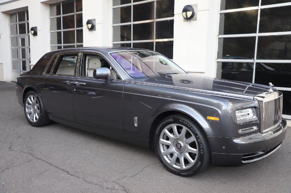 Used 2014 Rolls-Royce Phantom for sale $219,900 at Alfa Romeo of Westport in Westport CT 06880 13