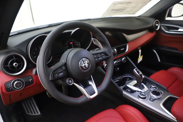 New 2020 Alfa Romeo Giulia Ti Sport Q4 for sale $46,495 at Alfa Romeo of Westport in Westport CT 06880 14