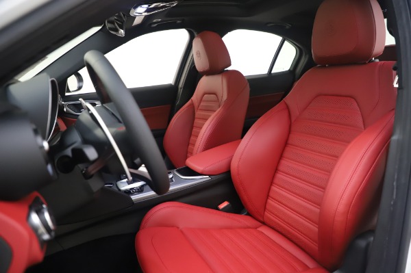 New 2020 Alfa Romeo Giulia Ti Sport Q4 for sale $46,495 at Alfa Romeo of Westport in Westport CT 06880 16