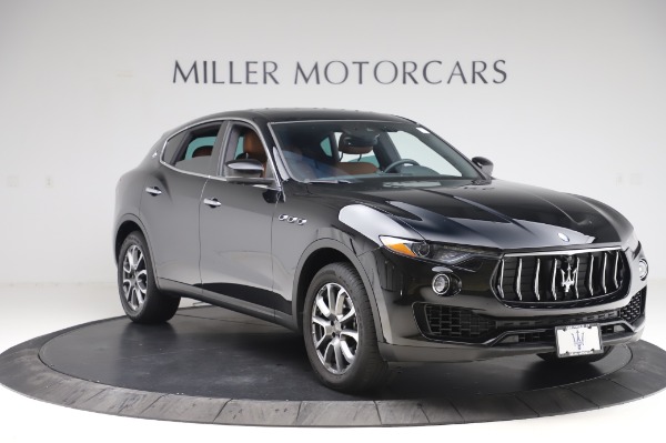 Used 2017 Maserati Levante Q4 for sale Sold at Alfa Romeo of Westport in Westport CT 06880 12