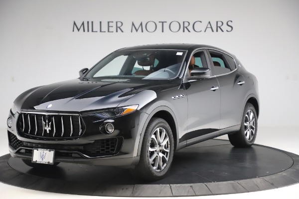 Used 2017 Maserati Levante Q4 for sale Sold at Alfa Romeo of Westport in Westport CT 06880 2