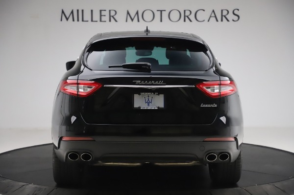 Used 2017 Maserati Levante Q4 for sale Sold at Alfa Romeo of Westport in Westport CT 06880 7