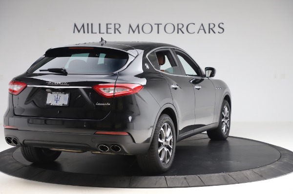 Used 2017 Maserati Levante Q4 for sale Sold at Alfa Romeo of Westport in Westport CT 06880 8