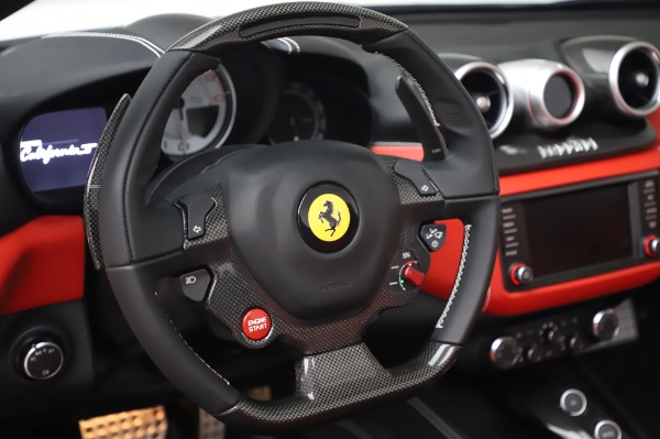 Used 2015 Ferrari California T for sale $159,900 at Alfa Romeo of Westport in Westport CT 06880 19