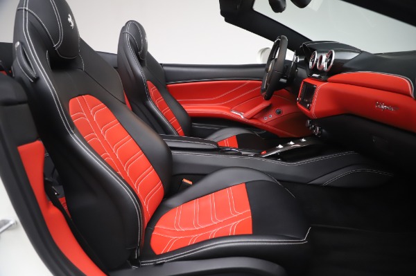 Used 2015 Ferrari California T for sale $159,900 at Alfa Romeo of Westport in Westport CT 06880 22
