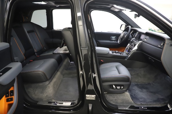Used 2019 Rolls-Royce Cullinan for sale $349,900 at Alfa Romeo of Westport in Westport CT 06880 20