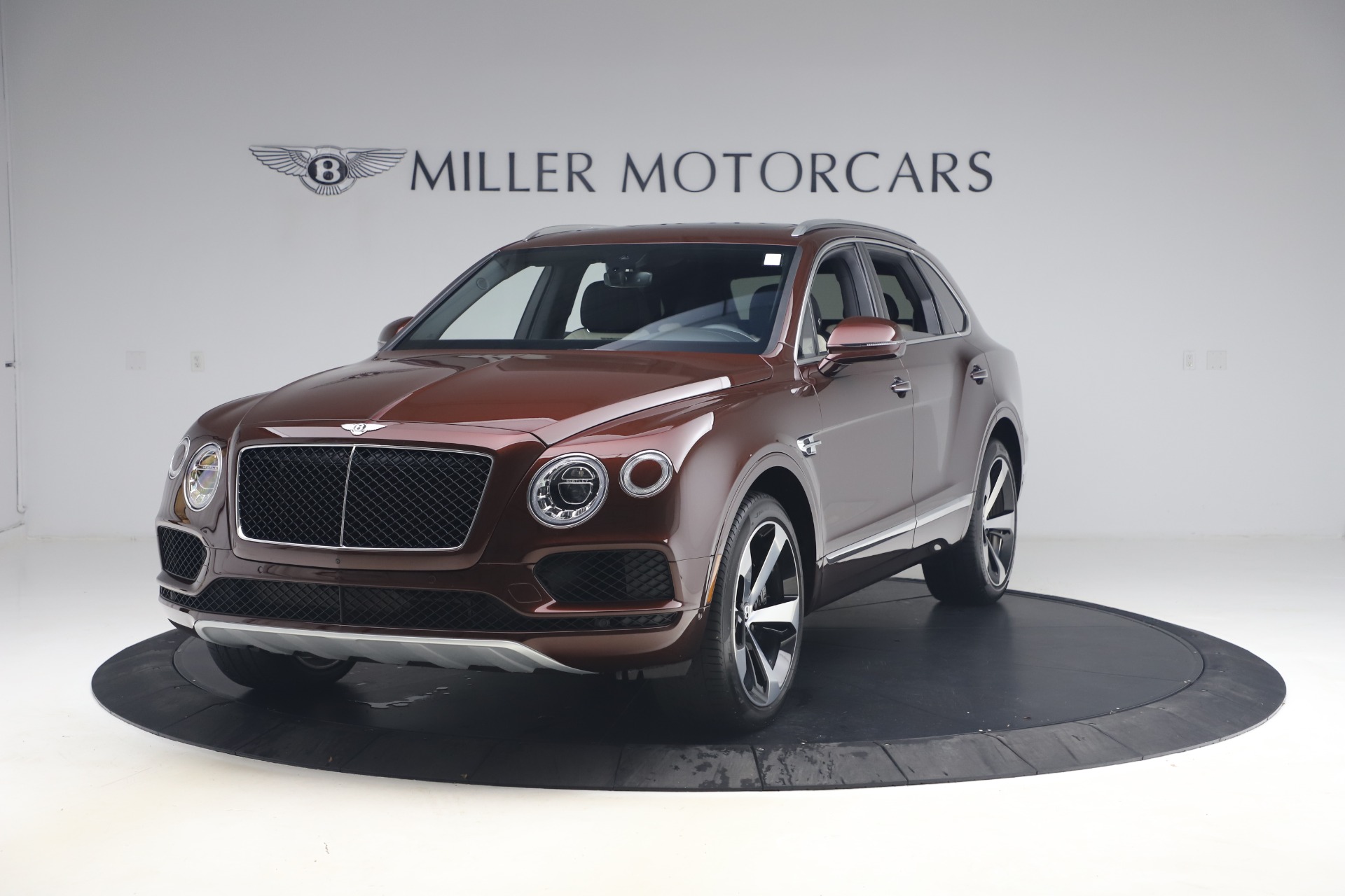 Used 2020 Bentley Bentayga V8 for sale Sold at Alfa Romeo of Westport in Westport CT 06880 1