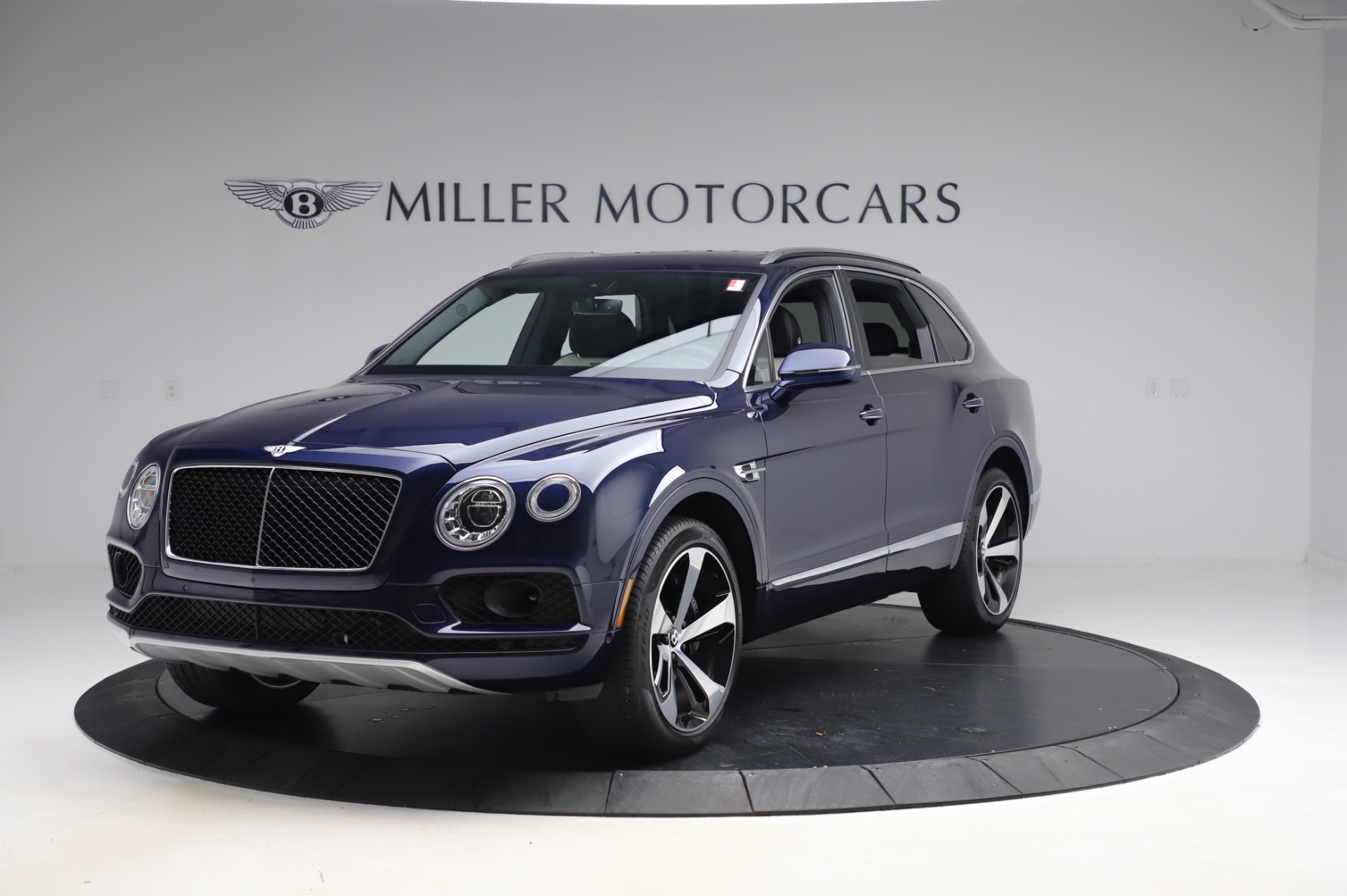 Used 2020 Bentley Bentayga V8 for sale Call for price at Alfa Romeo of Westport in Westport CT 06880 1
