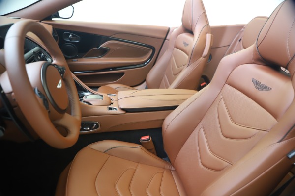 New 2020 Aston Martin DBS Superleggera Volante for sale $375,916 at Alfa Romeo of Westport in Westport CT 06880 15