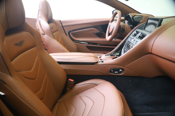New 2020 Aston Martin DBS Superleggera Volante for sale $375,916 at Alfa Romeo of Westport in Westport CT 06880 23