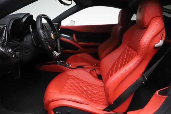 Used 2013 Ferrari 458 Italia for sale $229,900 at Alfa Romeo of Westport in Westport CT 06880 14