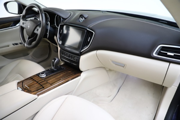 Used 2017 Maserati Ghibli S Q4 for sale $48,900 at Alfa Romeo of Westport in Westport CT 06880 24