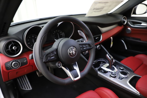 New 2020 Alfa Romeo Giulia Ti Sport Q4 for sale $51,495 at Alfa Romeo of Westport in Westport CT 06880 13