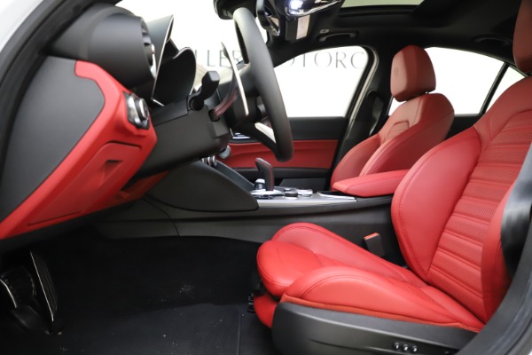 New 2020 Alfa Romeo Giulia Ti Sport Q4 for sale $51,495 at Alfa Romeo of Westport in Westport CT 06880 14
