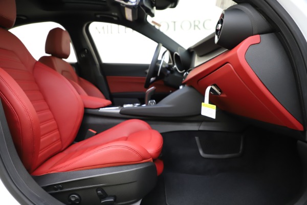 New 2020 Alfa Romeo Giulia Ti Sport Q4 for sale $51,495 at Alfa Romeo of Westport in Westport CT 06880 20