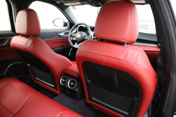 New 2020 Alfa Romeo Giulia Ti Sport Q4 for sale $51,495 at Alfa Romeo of Westport in Westport CT 06880 24