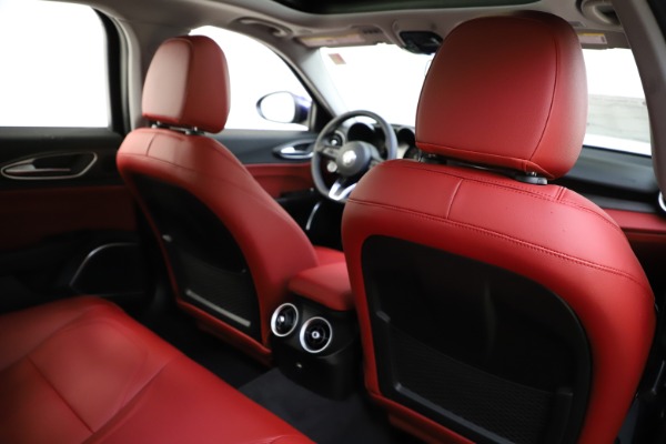 New 2020 Alfa Romeo Giulia Ti Q4 for sale $47,795 at Alfa Romeo of Westport in Westport CT 06880 26