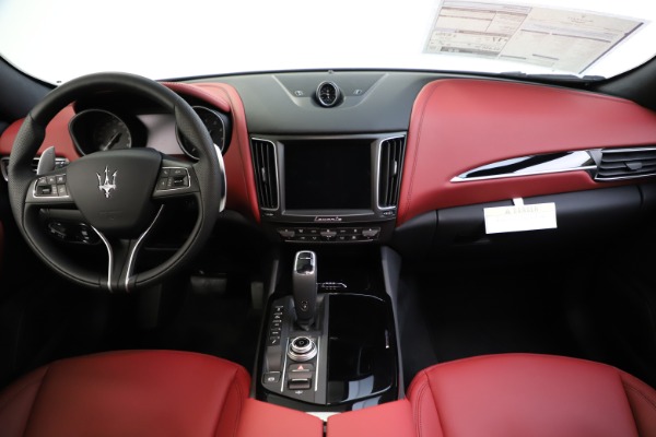 New 2020 Maserati Levante Q4 for sale Sold at Alfa Romeo of Westport in Westport CT 06880 16