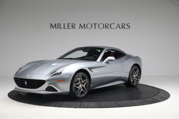 Used 2017 Ferrari California T for sale $144,900 at Alfa Romeo of Westport in Westport CT 06880 13