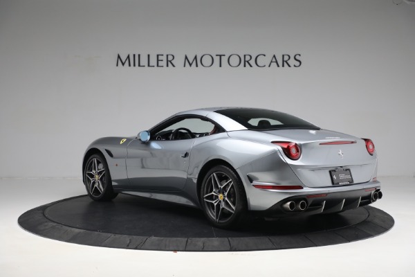 Used 2017 Ferrari California T for sale Sold at Alfa Romeo of Westport in Westport CT 06880 15