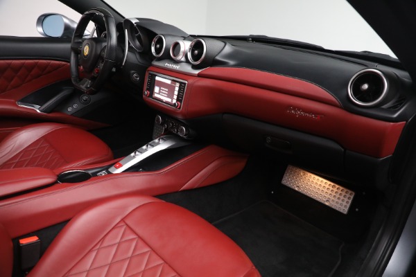 Used 2017 Ferrari California T for sale $144,900 at Alfa Romeo of Westport in Westport CT 06880 23