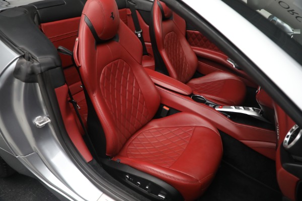 Used 2017 Ferrari California T for sale $144,900 at Alfa Romeo of Westport in Westport CT 06880 25