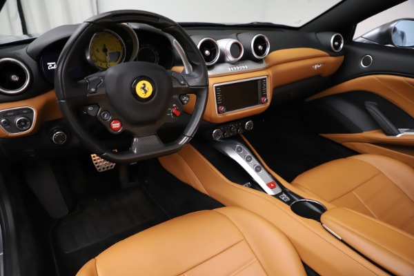 Used 2016 Ferrari California T for sale Sold at Alfa Romeo of Westport in Westport CT 06880 16