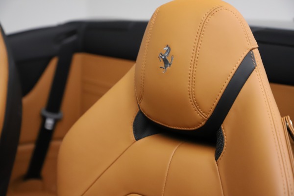 Used 2016 Ferrari California T for sale Sold at Alfa Romeo of Westport in Westport CT 06880 20