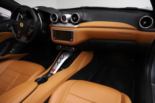 Used 2016 Ferrari California T for sale Sold at Alfa Romeo of Westport in Westport CT 06880 22