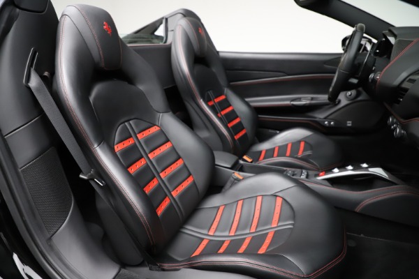 Used 2017 Ferrari 488 Spider for sale $276,900 at Alfa Romeo of Westport in Westport CT 06880 24