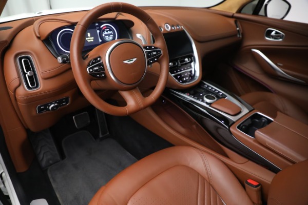 Used 2021 Aston Martin DBX for sale $181,900 at Alfa Romeo of Westport in Westport CT 06880 13