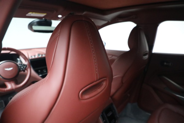 Used 2021 Aston Martin DBX for sale $145,900 at Alfa Romeo of Westport in Westport CT 06880 23