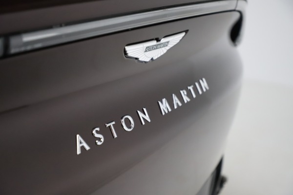 New 2021 Aston Martin DBX for sale $226,836 at Alfa Romeo of Westport in Westport CT 06880 24
