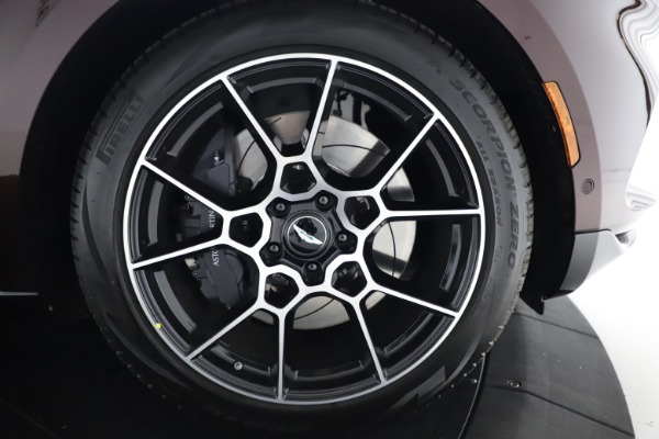 New 2021 Aston Martin DBX for sale $226,836 at Alfa Romeo of Westport in Westport CT 06880 28